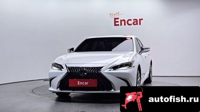 Lexus ES ES300h 7th generation 2024 года - вид 3