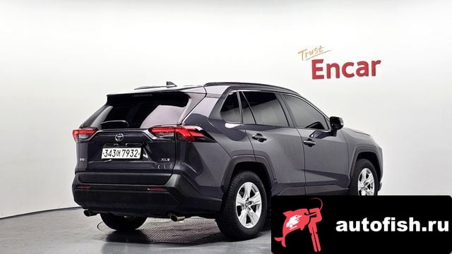 Toyota RAV4 RAV4 5th Generation 2019 года - вид 2