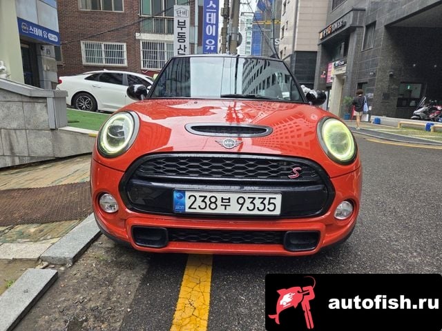 Mini Cooper Convertible Cooper S Convertible 2019 года - вид 6