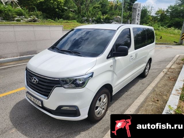 Hyundai Starex The New Grand Starex 2018 года - вид 1