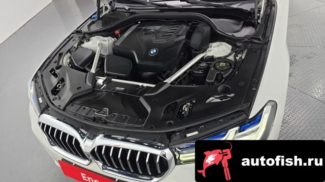 BMW 5-Series 5 Series (G30) 2023 года - вид 6