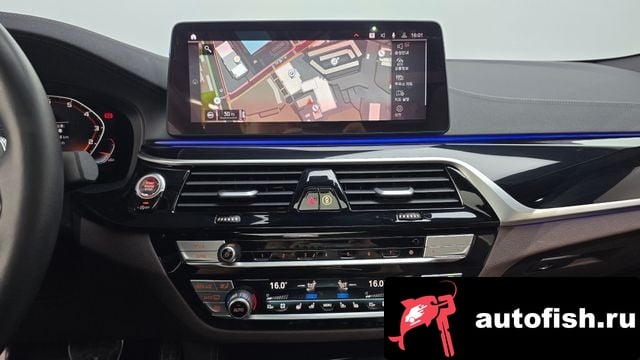 BMW 5-Series 5 Series (G30) 2023 года - вид 14