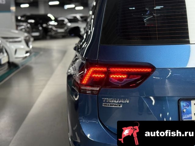 Volkswagen Tiguan Tiguan Allspace 2018 года - вид 6