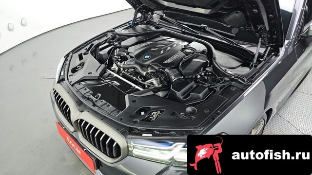 BMW 5-Series 5 Series (G30) 2021 года - вид 6