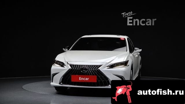 Lexus ES ES300h 7th generation 2024 года - вид 3