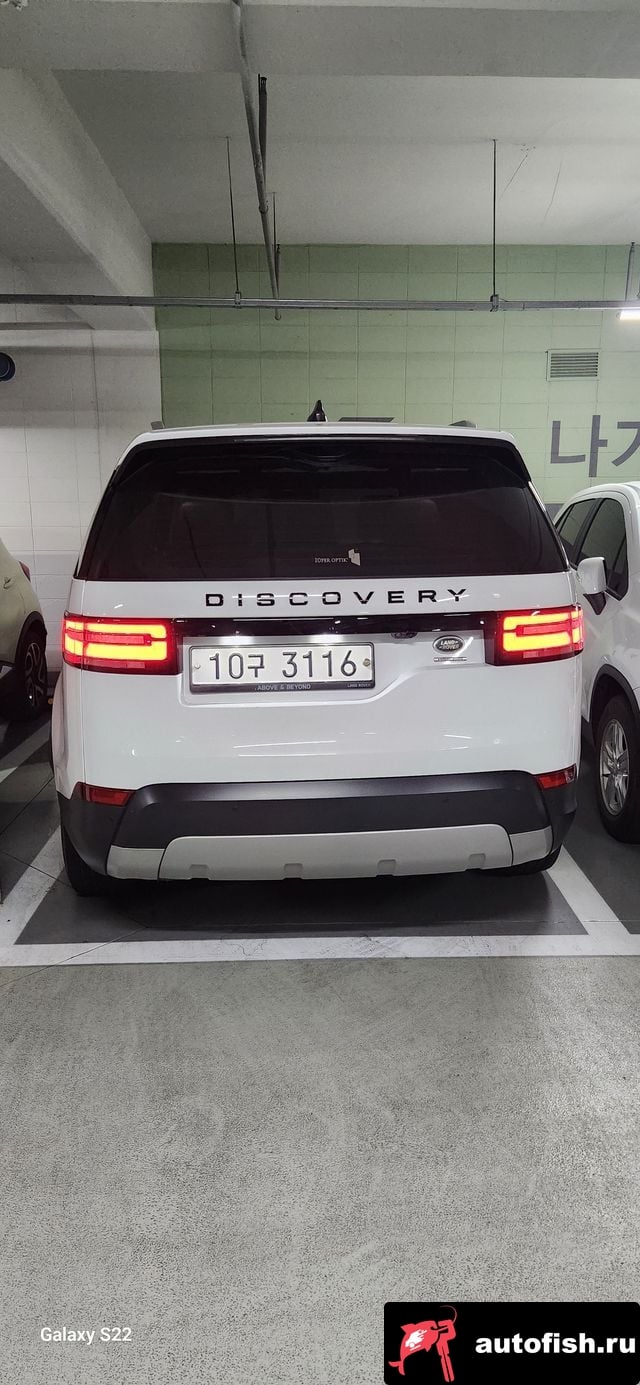 Land Rover Discovery Discovery 5 2018 года - вид 3