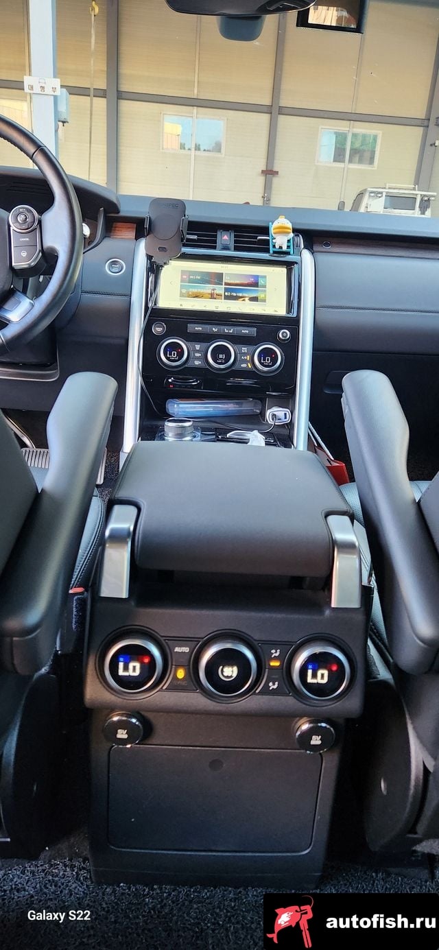 Land Rover Discovery Discovery 5 2018 года - вид 5