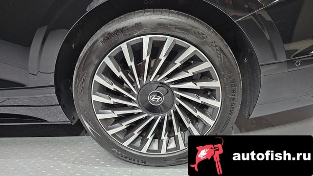 Hyundai Grandeur Granger (GN7) 2023 года - похожие автомобили
