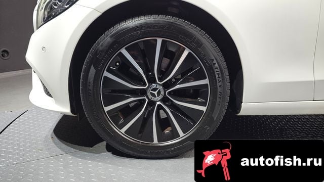 Mercedes-Benz C-Class C-Class W205 2020 года - вид 5
