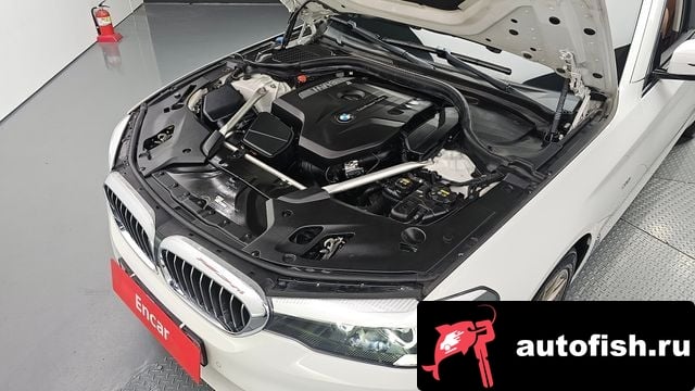 BMW 5-Series 5 Series (G30) 2018 года - вид 6