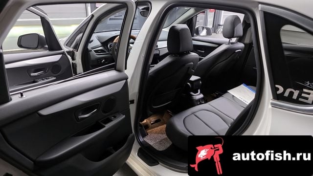 BMW 2-Series 2 Series Active Tourer (F45) 2020 года - похожие автомобили