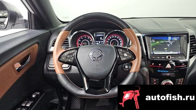 KG Mobility (Ssangyong) TIBOLI Tivoli Armor 2018 года - похожие автомобили