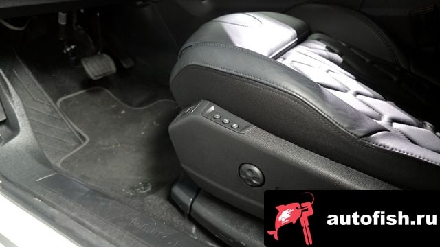 Peugeot 3008 3008 second generation 2024 года - похожие автомобили