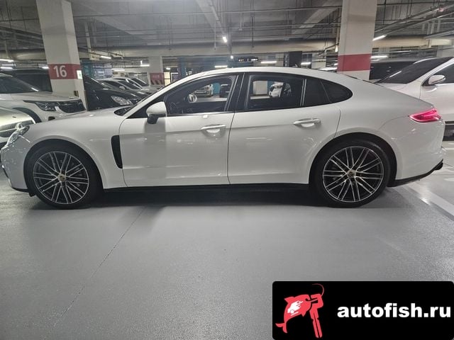 Porsche Panamera Panamera (971) 2020 года - вид 3