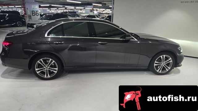 Mercedes-Benz E-Class E-Class W213 2022 года - похожие автомобили