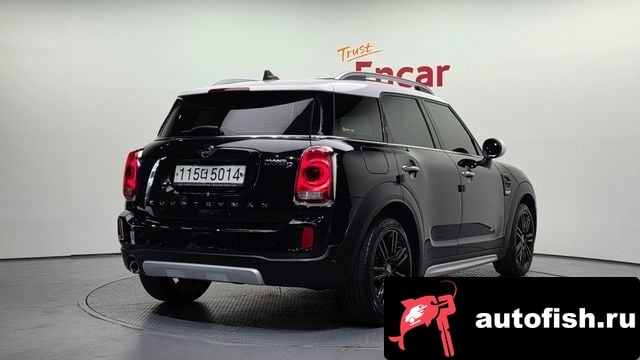 Mini Countryman Cooper D Country Man 2019 года - вид 2