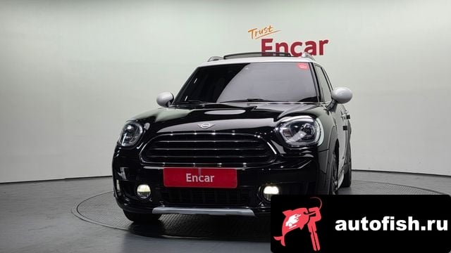 Mini Countryman Cooper D Country Man 2019 года - вид 3