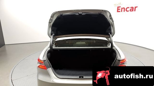 Toyota Camry Camry (XV70) 2018 года - вид 20