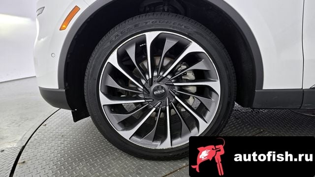 Lincoln Aviator Aviator 2nd generation 2020 года - вид 5