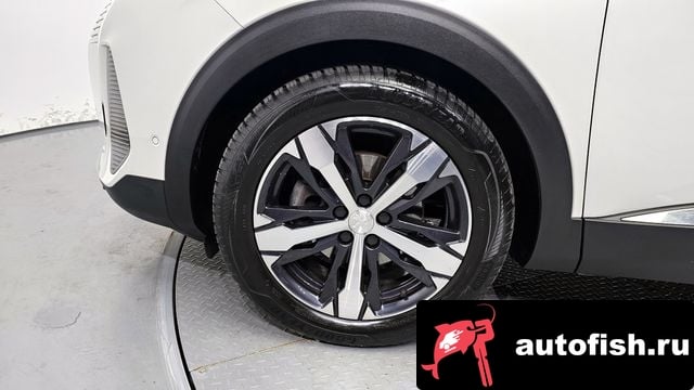 Peugeot 5008 5008 second generation 2021 года - вид 5