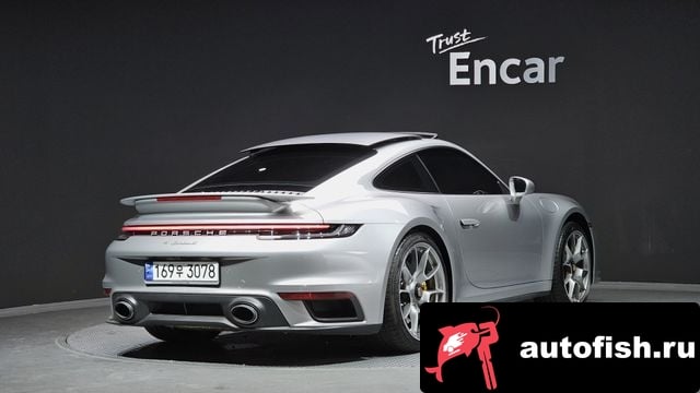 Porsche 911 911 (992) 2023 года - вид 2