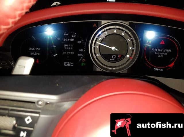 Porsche 911 911 (992) 2021 года - вид 6