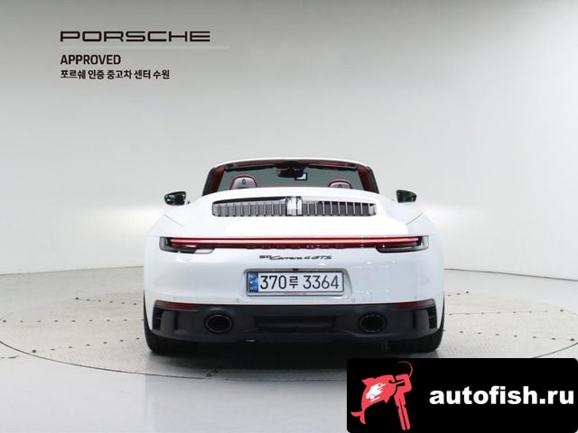 Porsche 911 911 (992) 2024 года - вид 4