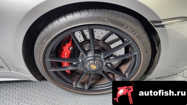 Porsche 911 911 (992) 2024 года - вид 5