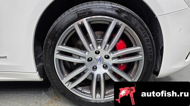 Maserati Ghibli Gibley 2018 года - похожие автомобили