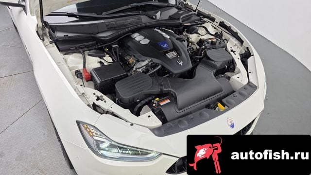 Maserati Ghibli Gibley 2018 года - вид 6