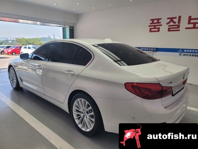 BMW 5-Series 5 Series (G30) 2019 года - вид 2