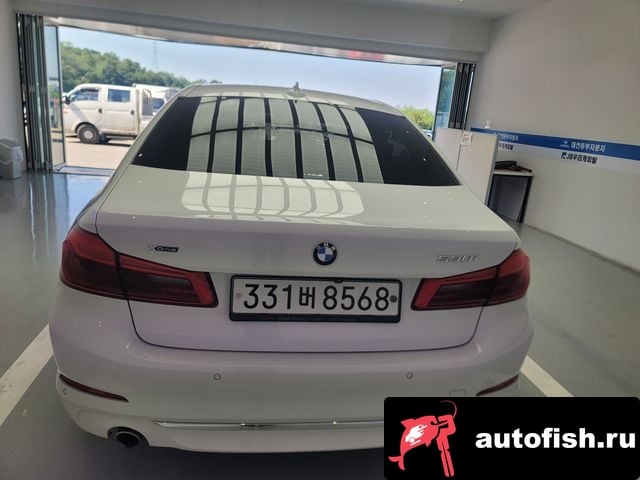 BMW 5-Series 5 Series (G30) 2019 года - вид 4