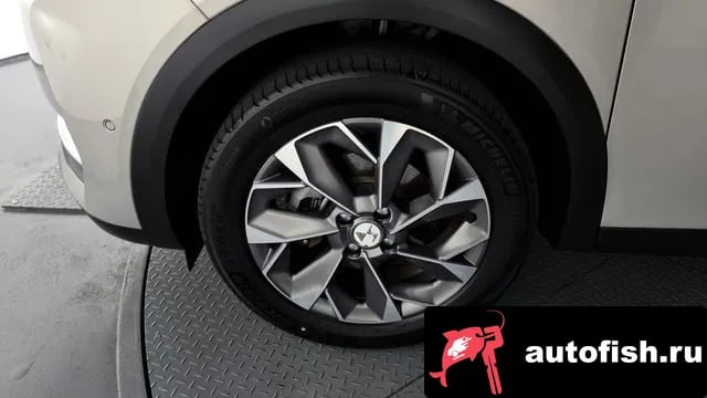 Citroen-DS DS3 DS3 Crossback 2023 года - вид 5