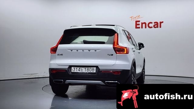 Volvo XC40 XC40 2019 года - похожие автомобили
