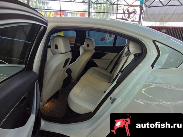 BMW 5-Series 5 Series (G60) 2024 года - вид 9
