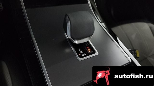 Land Rover Range Rover Evoque Range Rover Evoque 2nd Generation 2024 года - похожие автомобили