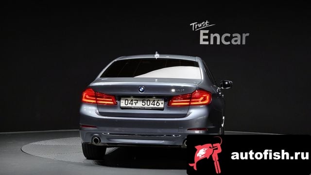 BMW 5-Series 5 Series (G30) 2019 года - вид 4