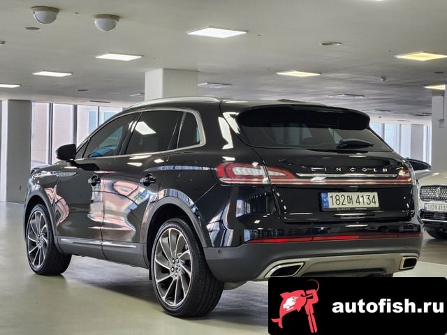 Lincoln Nautilus Nautilus First generation 2023 года - вид 2