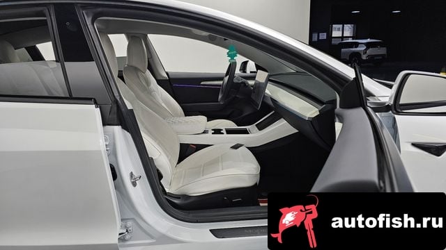 Tesla Model 3 Model 3 2022 года - похожие автомобили
