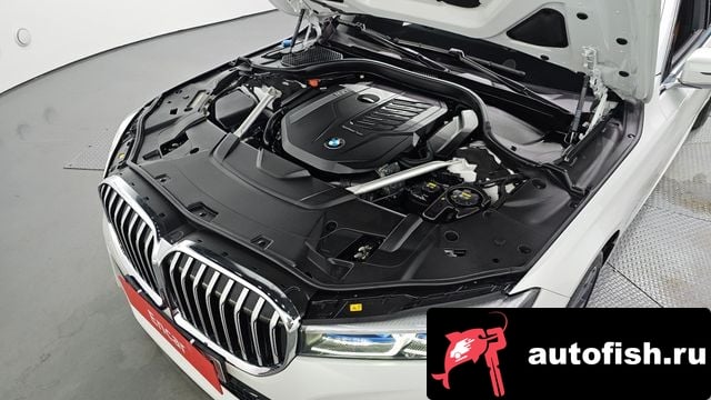 BMW 7-Series 7 Series (G11) 2021 года - вид 6