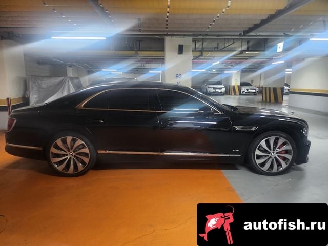 Bentley Flying Spur Flying Spur 3rd Generation 2020 года - вид 4