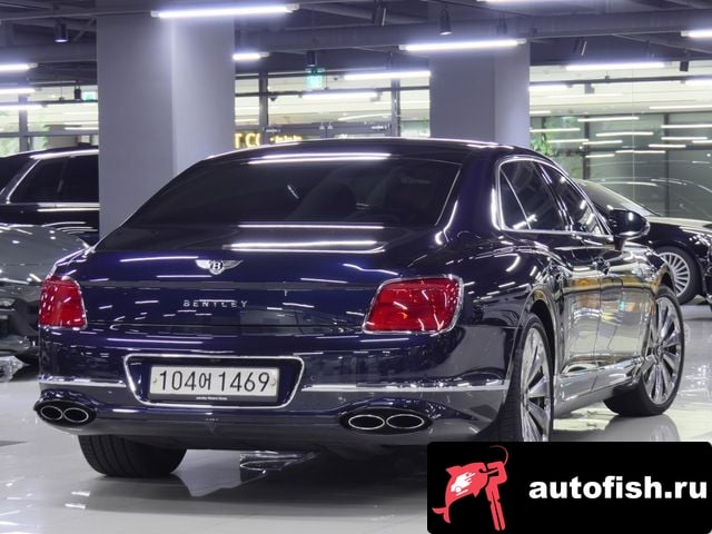 Bentley Flying Spur Flying Spur 3rd Generation 2021 года - вид 2