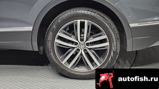 Volkswagen Tiguan Tiguan Allspace 2020 года - вид 5