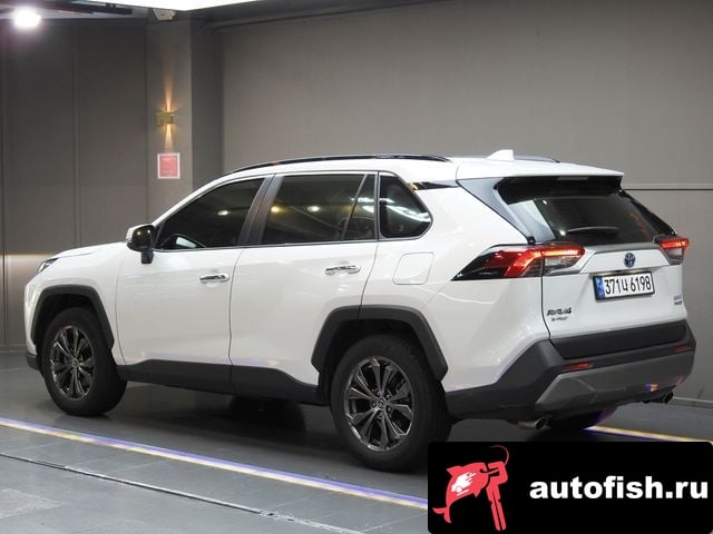 Toyota RAV4 RAV4 5th Generation 2023 года - вид 2