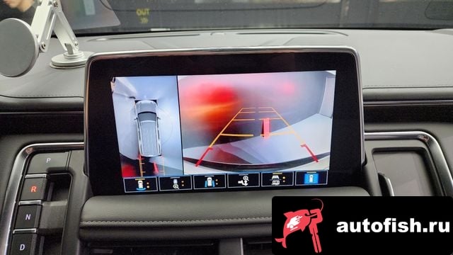 Chevrolet Surburban Server Van 2021 года - похожие автомобили