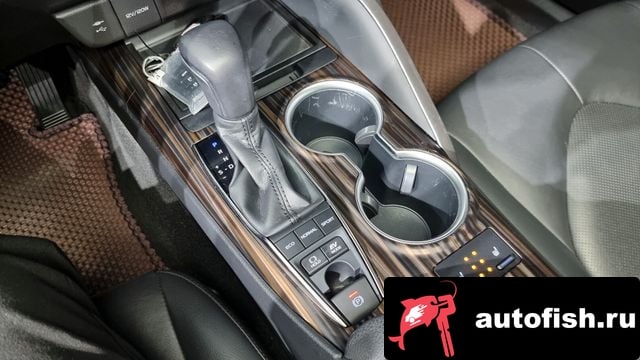 Toyota Camry Camry (XV70) 2018 года - вид 9
