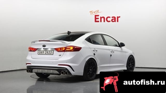 Hyundai AVANTE Avante AD 2017 года - вид 2