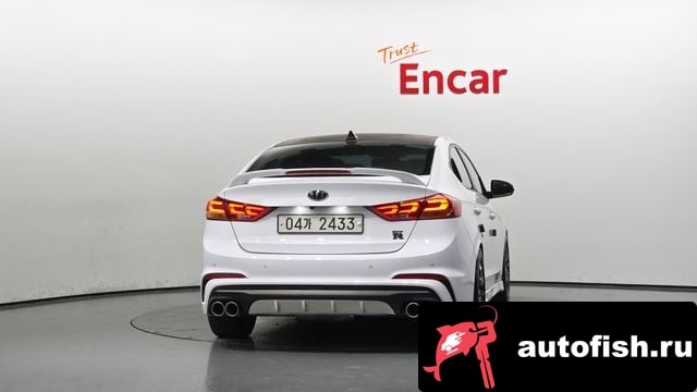 Hyundai AVANTE Avante AD 2017 года - вид 4