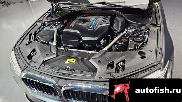 BMW 5-Series 5 Series (G30) 2020 года - вид 6