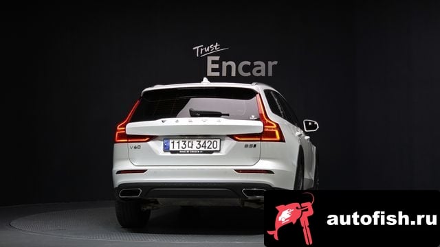 Volvo V60 V60 Cross-country 2nd Generation 2020 года - вид 4